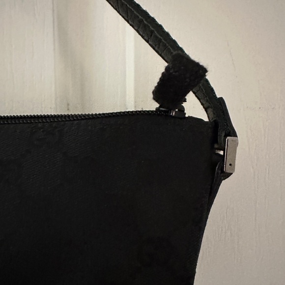 Gucci Web Canvas Boat Baguette - Picture 15 of 15